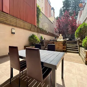To Aparthotel Barcelona